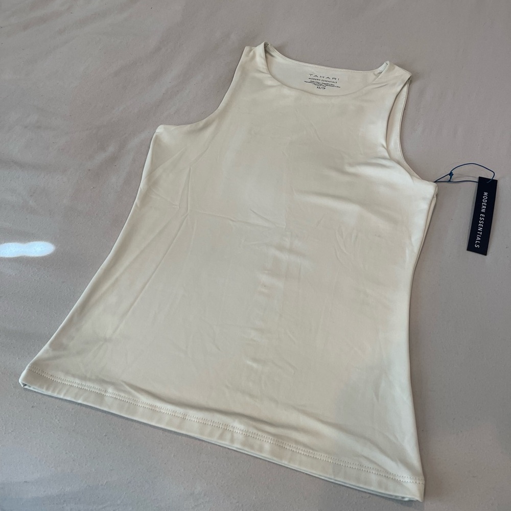 Tahari Off-White Sleeveless Tank Top